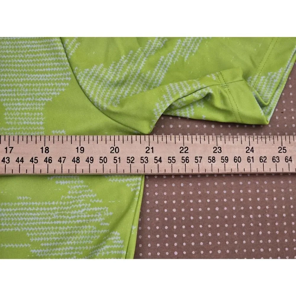 adidas Mens Shirt Medium Green Short Sleeve T-Shirt Logo Tee FreeLift Aeroready
